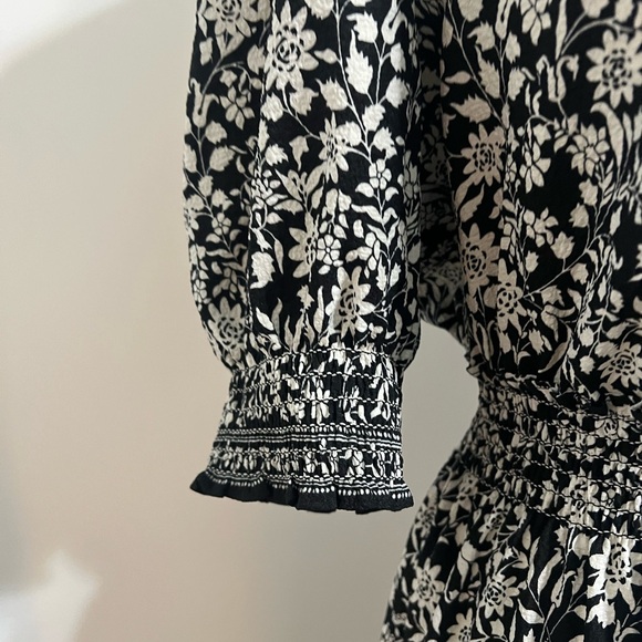 Dress - Maxi #231 - Picture 3 of 6